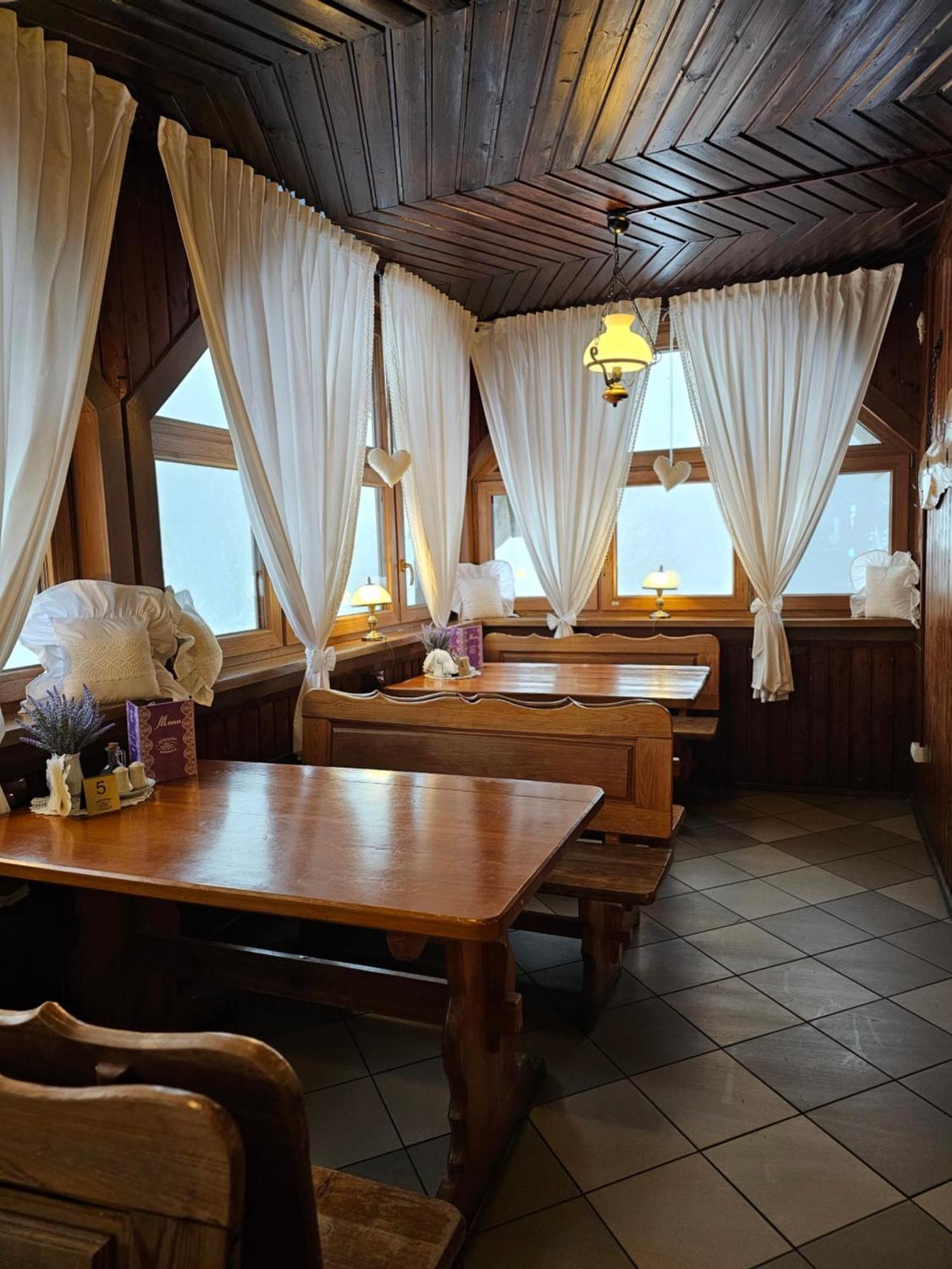 Schronisko Gosciniec Rownica Hotel Ustron Luaran gambar